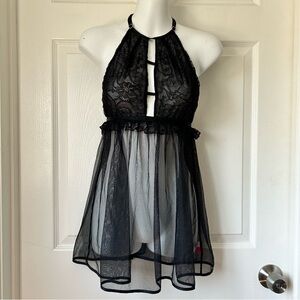 Chic Black Lace Halter Chemise